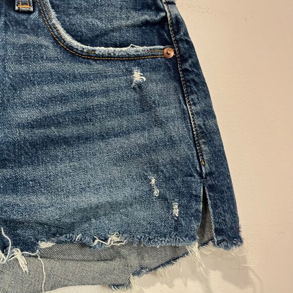 Abercrombie Mom Short Mid Rise Curve Love Size 24 Distressed Denim Shorts - Picture 5 of 8